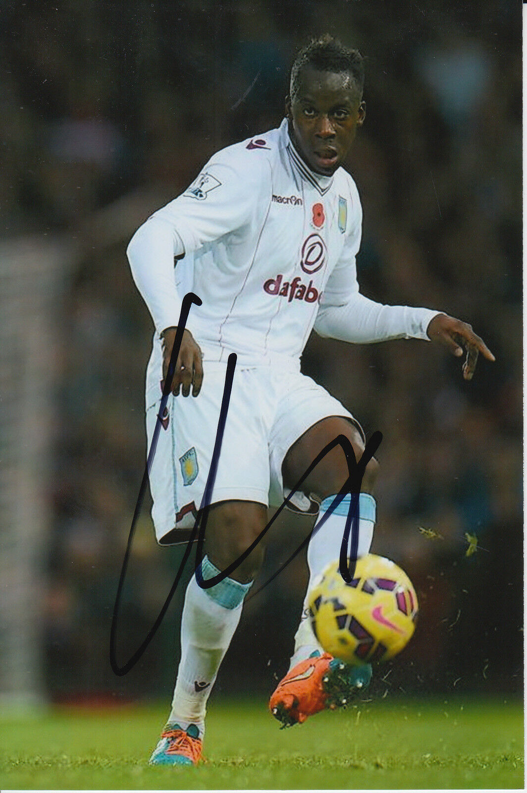 ASTON VILLA HAND SIGNED ALY CISSOKHO 6X4 Photo Poster painting 1.