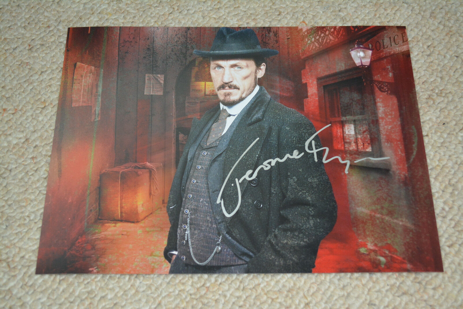 JEROME FLYNN signed autograph In Person 8x10 20x25 cm RIPPER STREET