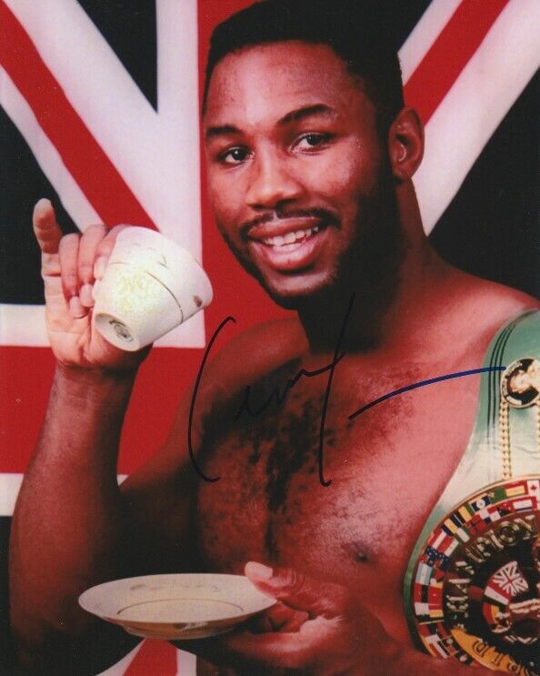 BOXING CHAMPION LENNOX LEWIS SIGNED 8x10 Photo Poster painting! PROOF!