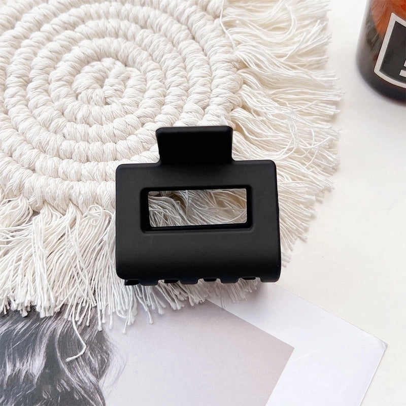 Women’s IG Style Solid Color Plastic Hair Claws