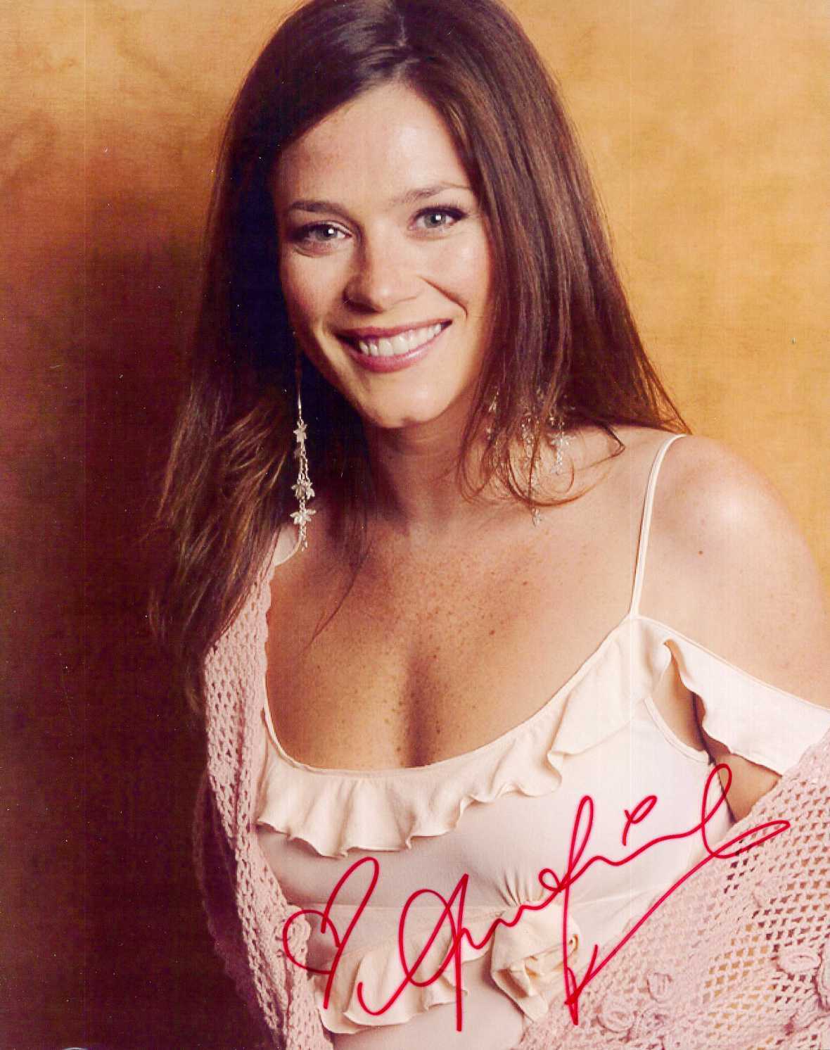 ANNA FRIEL Signed Sexy Photo Poster paintinggraph - Film & TV Actress / Model - preprint