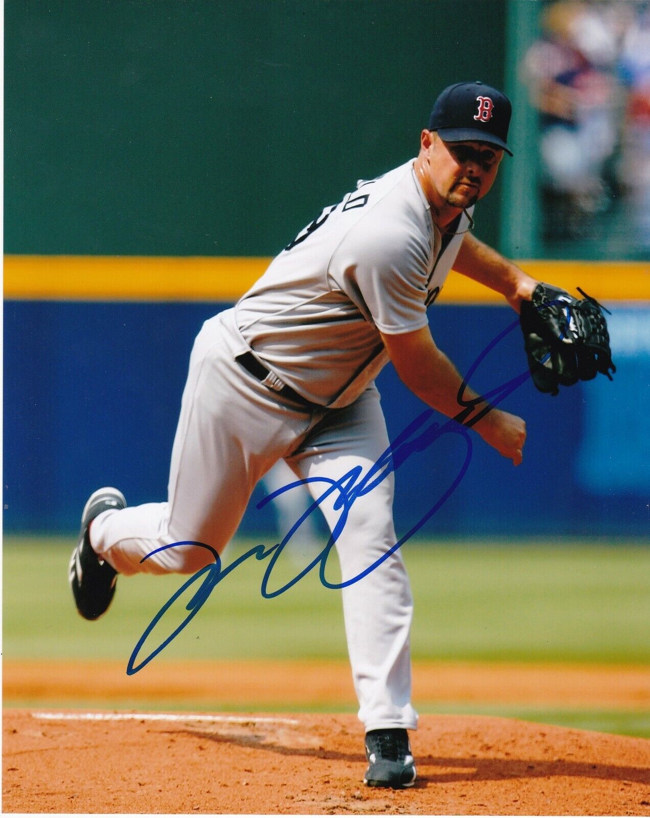 TIM WAKEFIELD BOSTON RED SOX ACTION SIGNED 8x10