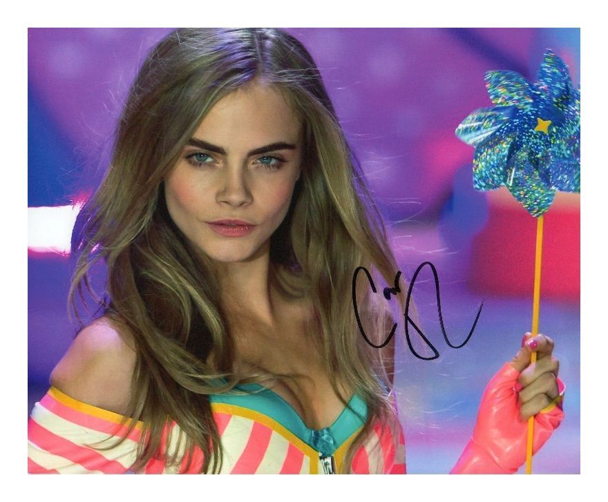 CARA DELEVINGNE AUTOGRAPHED SIGNED A4 PP POSTER Photo Poster painting PRINT 15