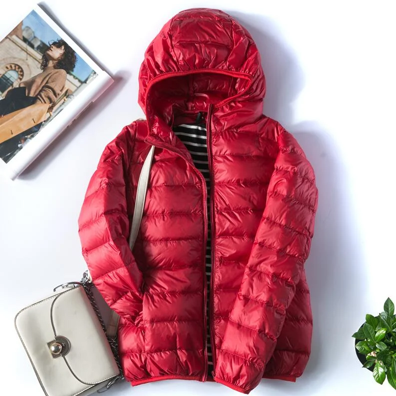 Autumn Winter Women Ultralight Thin Down Jacket White Duck Down Hooded Jackets Female Warm Coat Down Parka Portable Outwear