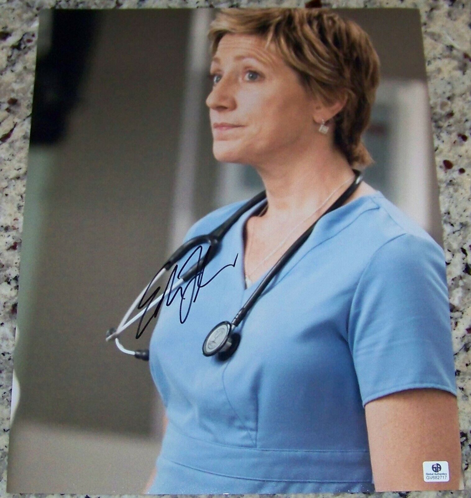 CLEARANCE SALE! Edie Falco Signed Autographed 11x14 Photo Poster painting GV GA GAI Hologram!