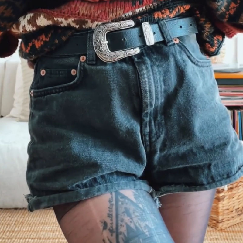 Women Vintage Solid Color High-waist Denim Shorts