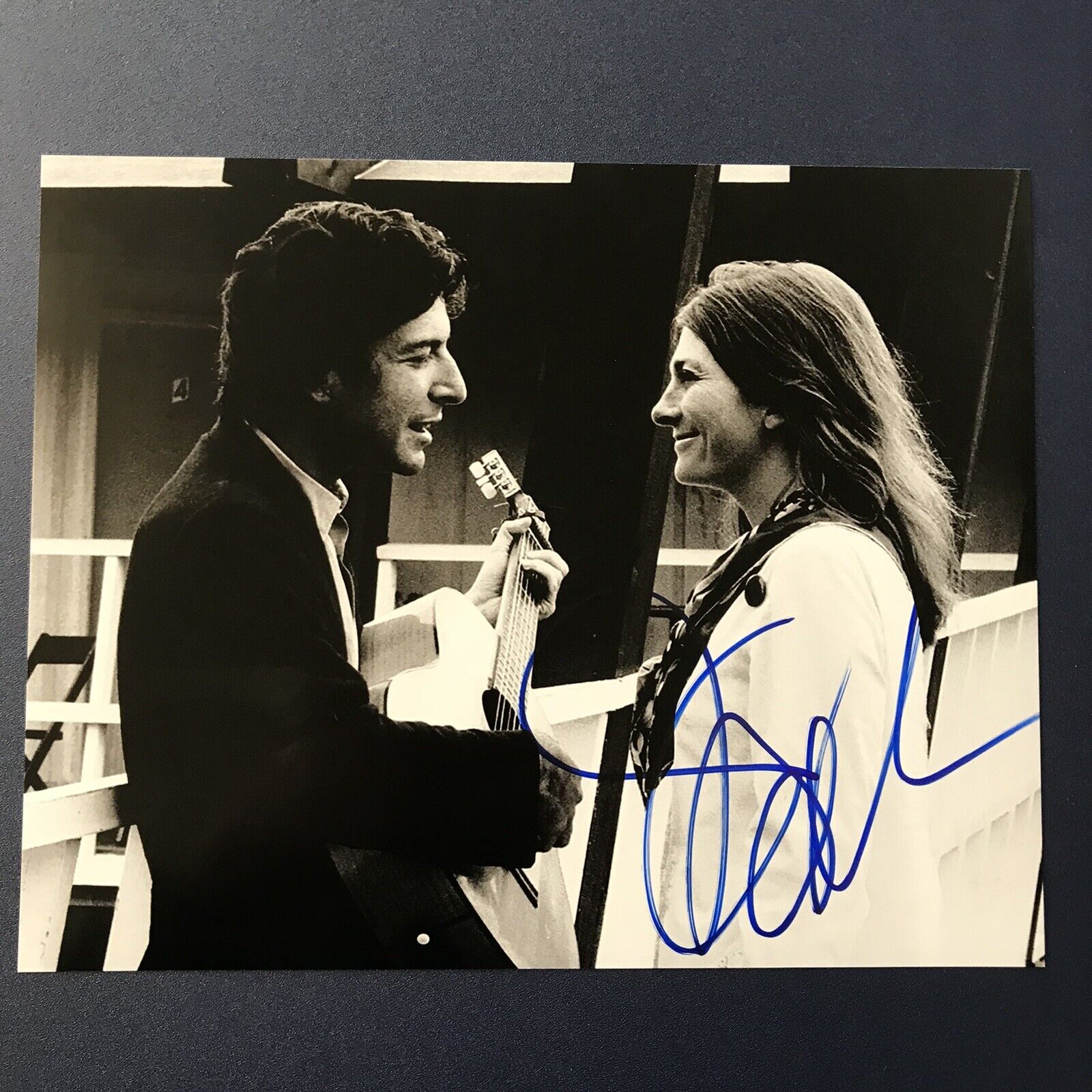 JUDY COLLINS HAND SIGNED 8x10 Photo Poster painting AUTOGRAPHED SINGER AUTHENTIC VERY RARE COA