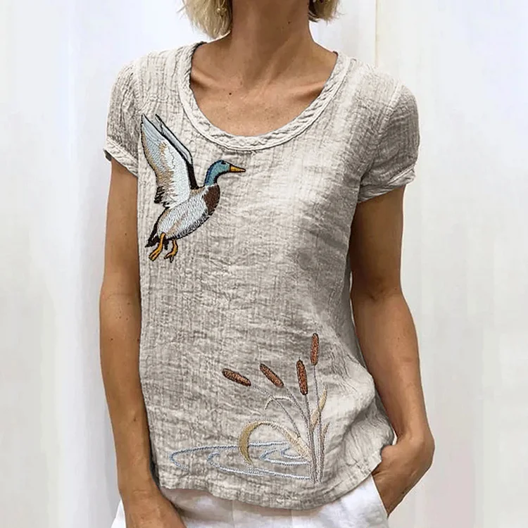 VChics Vintage Mallard Duck & Cattail Embroidered Linen Shirt