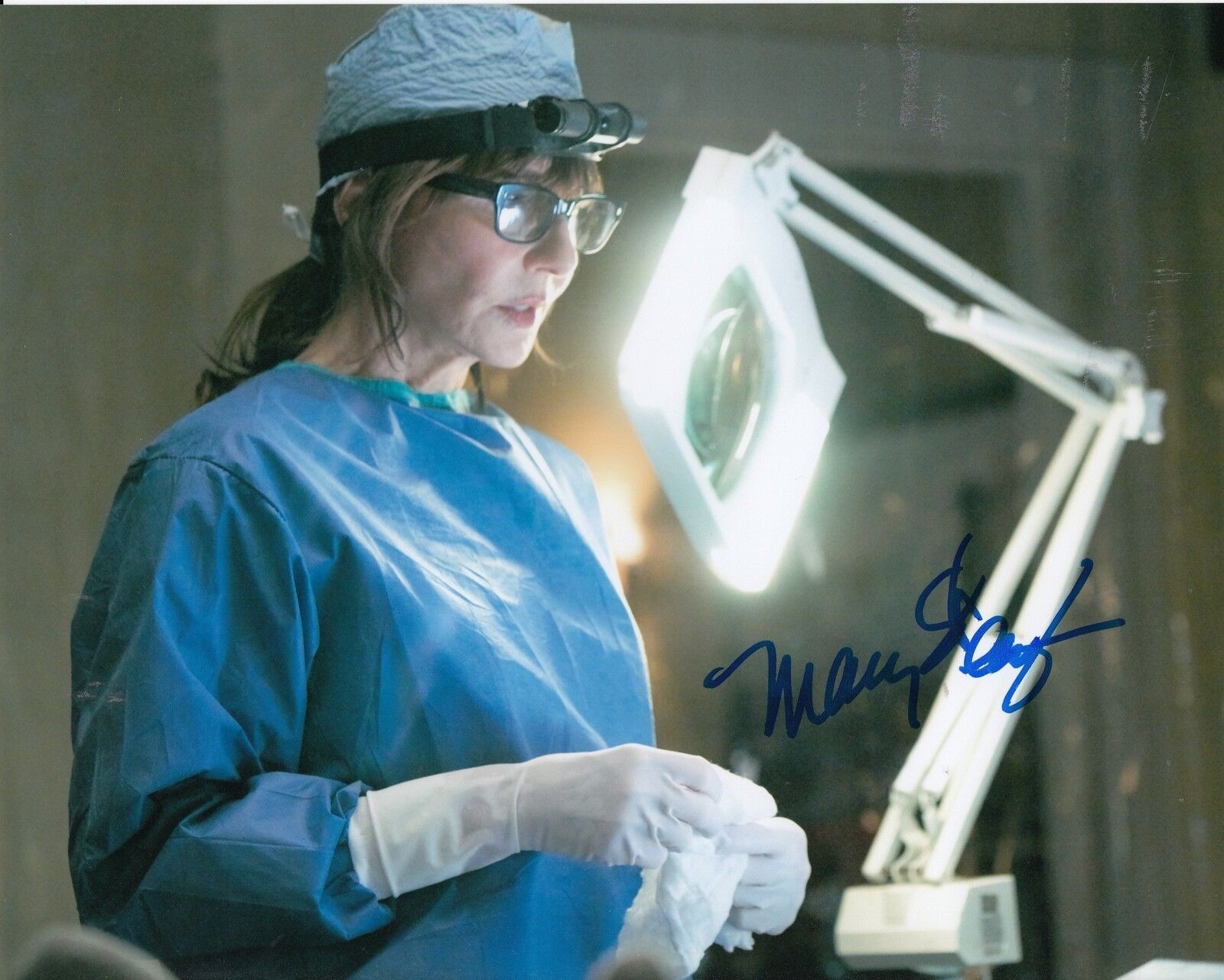 MARY STEENBURGEN signed *THE LAST MAN ON EARTH* GAIL 8X10 Photo Poster painting W/COA