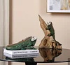 Simulation Lizard Sculptures,Hand Painted Resin Jungle Chameleon Sculpture Tropical Reptile Animal Model Home Decor Craft Ornament Accessories