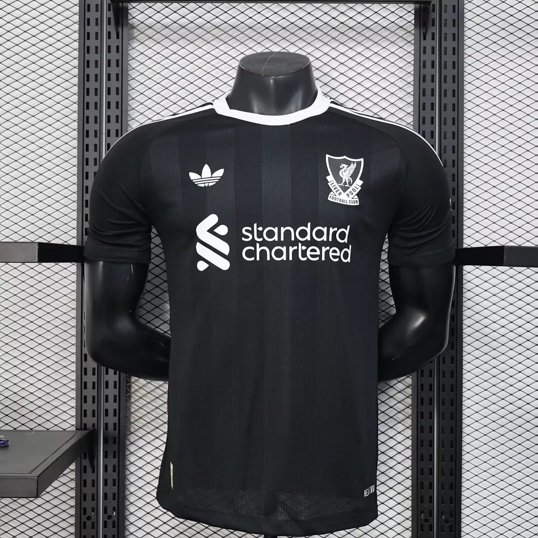 25/26 Liverpool Goalkeeper Player Version Men's Football T-Shirt