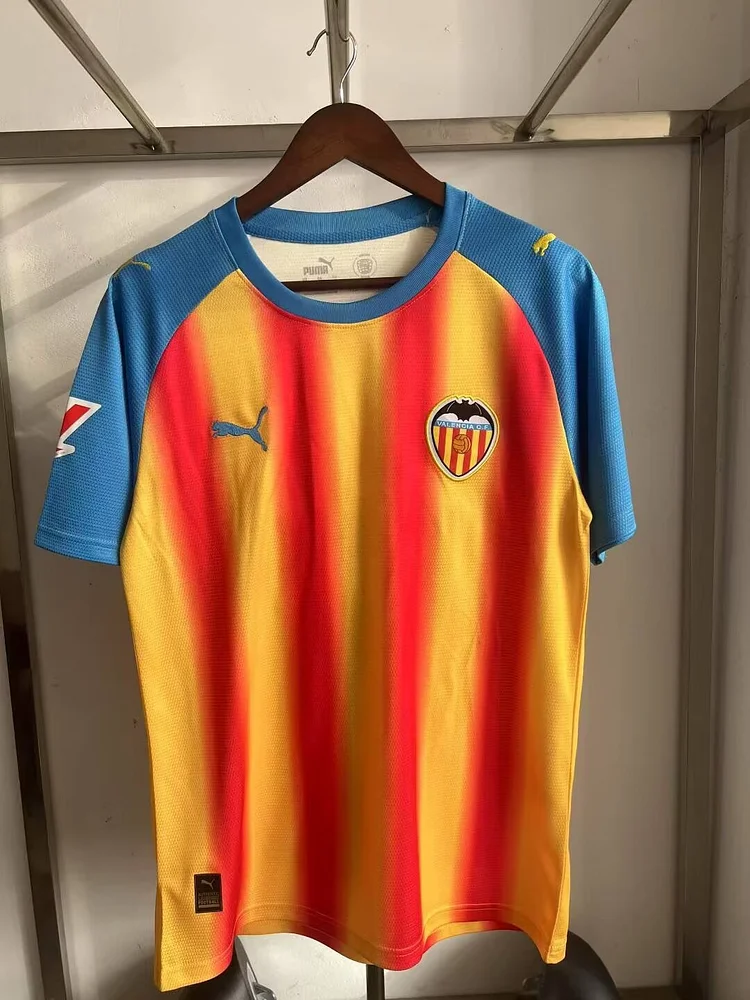 25/26 Valencia second away fans version