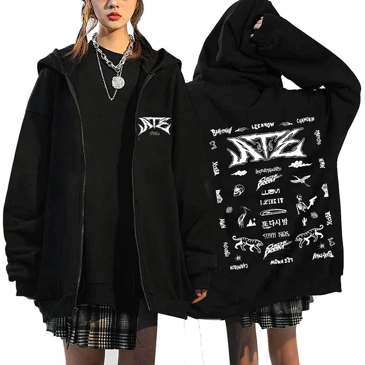 2025 Stray Kids dominATE World Tour Zip-Up Hoodie