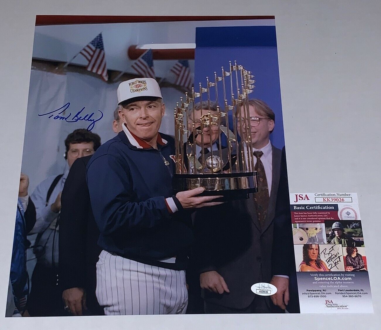 Tom Kelly signed Minnesota Twins World Series 11x14 Photo Poster painting autographed JSA