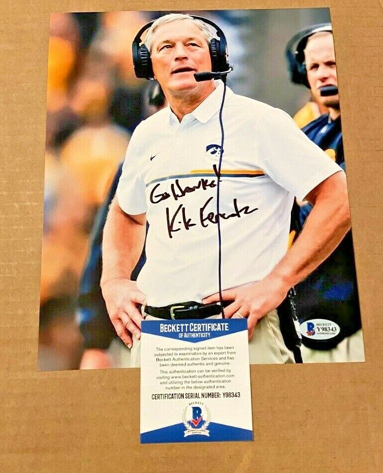 KIRK FERENTZ SIGNED IOWA HAWKEYES 8X10 Photo Poster painting BECKETT CERTIFIED