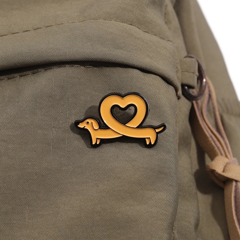 Cute Pin Dog Heart Shape Alloy Plating Unisex Brooches