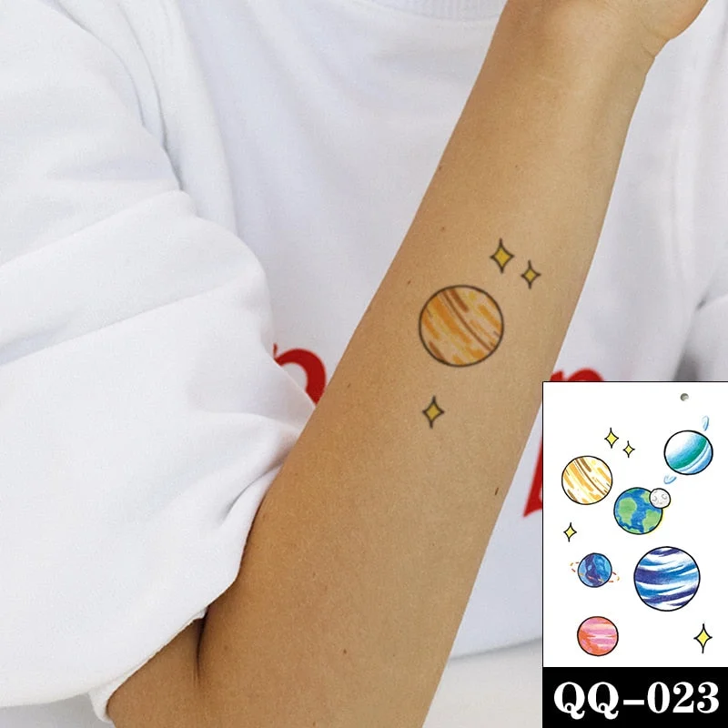 Holding Hands In Love Stickers Hand Heart Tattoo Body Art Makeup Waterproof Temporary Women and Men Fake Tatoo