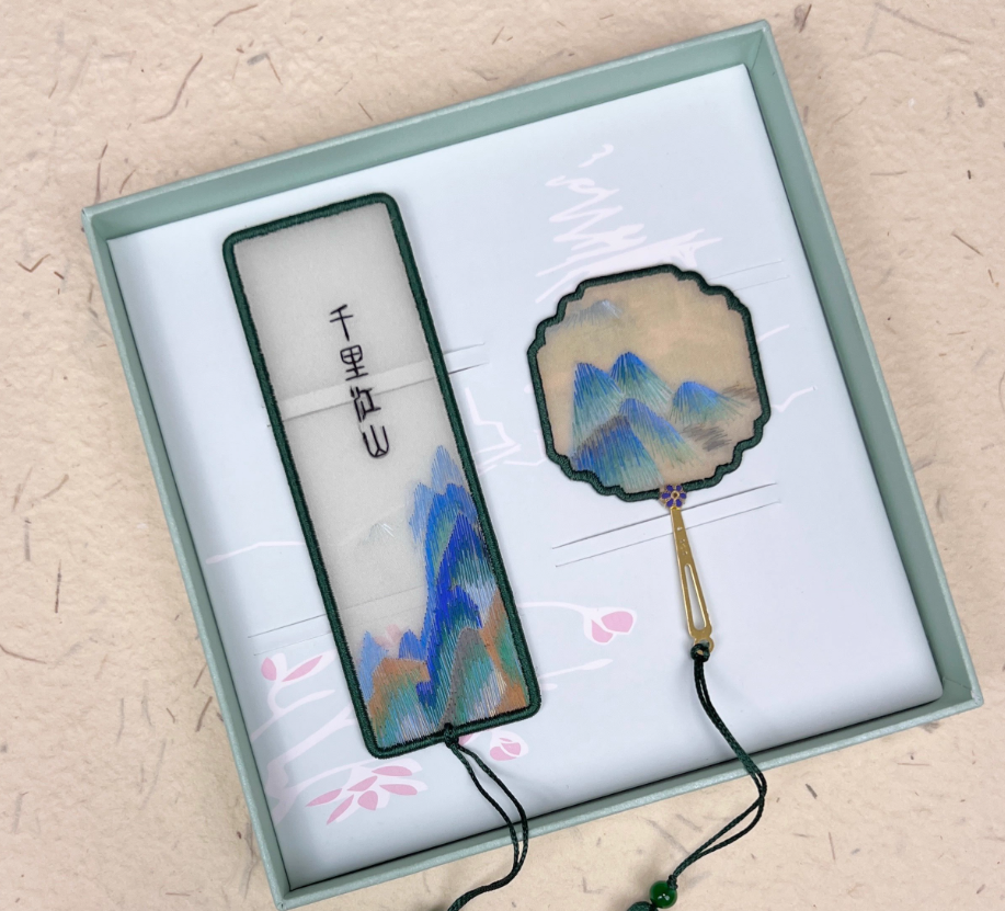 Suzhou Embroidery Bookmark – A Handcrafted Treasure from Suzhou, China