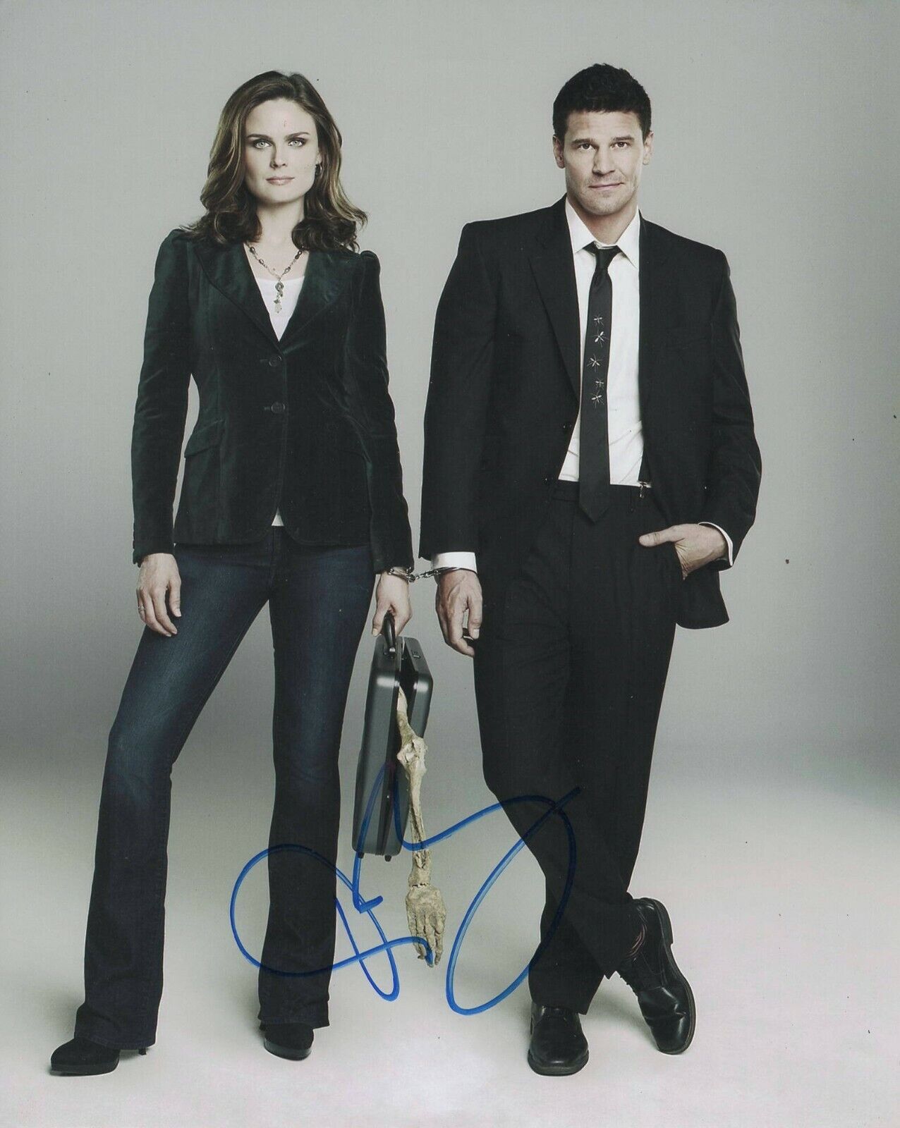 DAVID BOREANAZ SIGNED AUTOGRAPH 8x10 Photo Poster painting - BUFFY THE VAMPIRE SLAYER, BONES