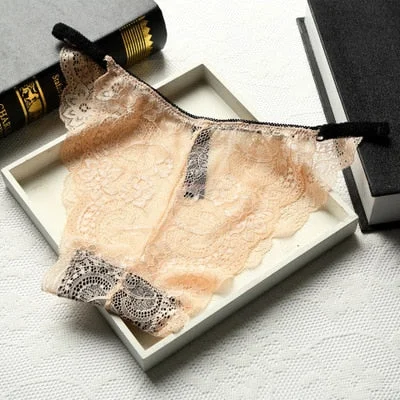 BANNIROU Woman Lace Panties Underwear Lingerie Mid Waist Good Quality Soft Female Sexy Briefs New 2021 Hot Sale Fashion 1 Pieces