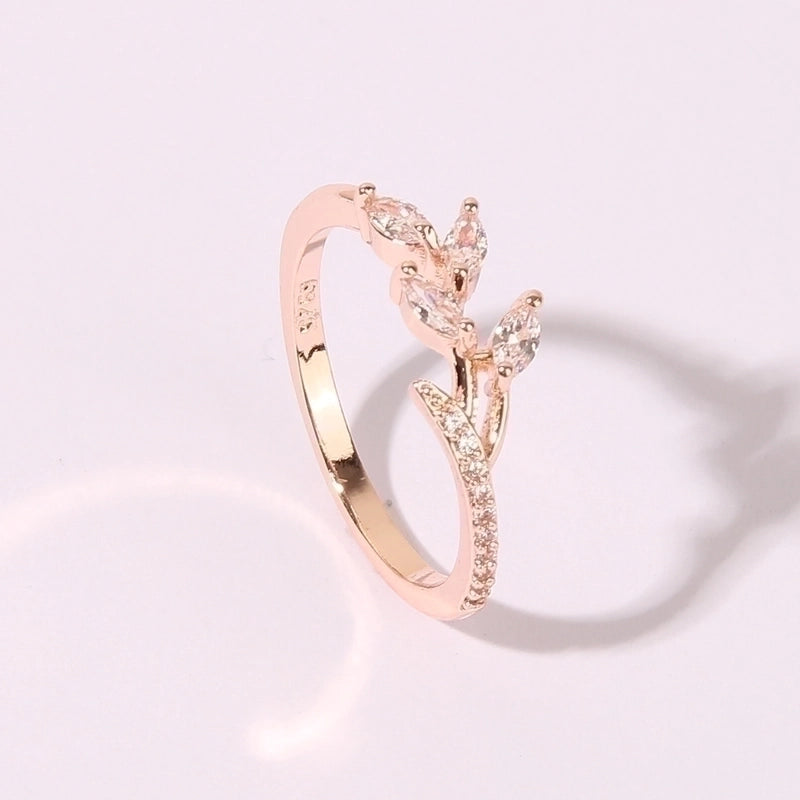 Elegant Shiny Leaves Copper Transparent Inlay Rose Gold Plated Zircon Rings