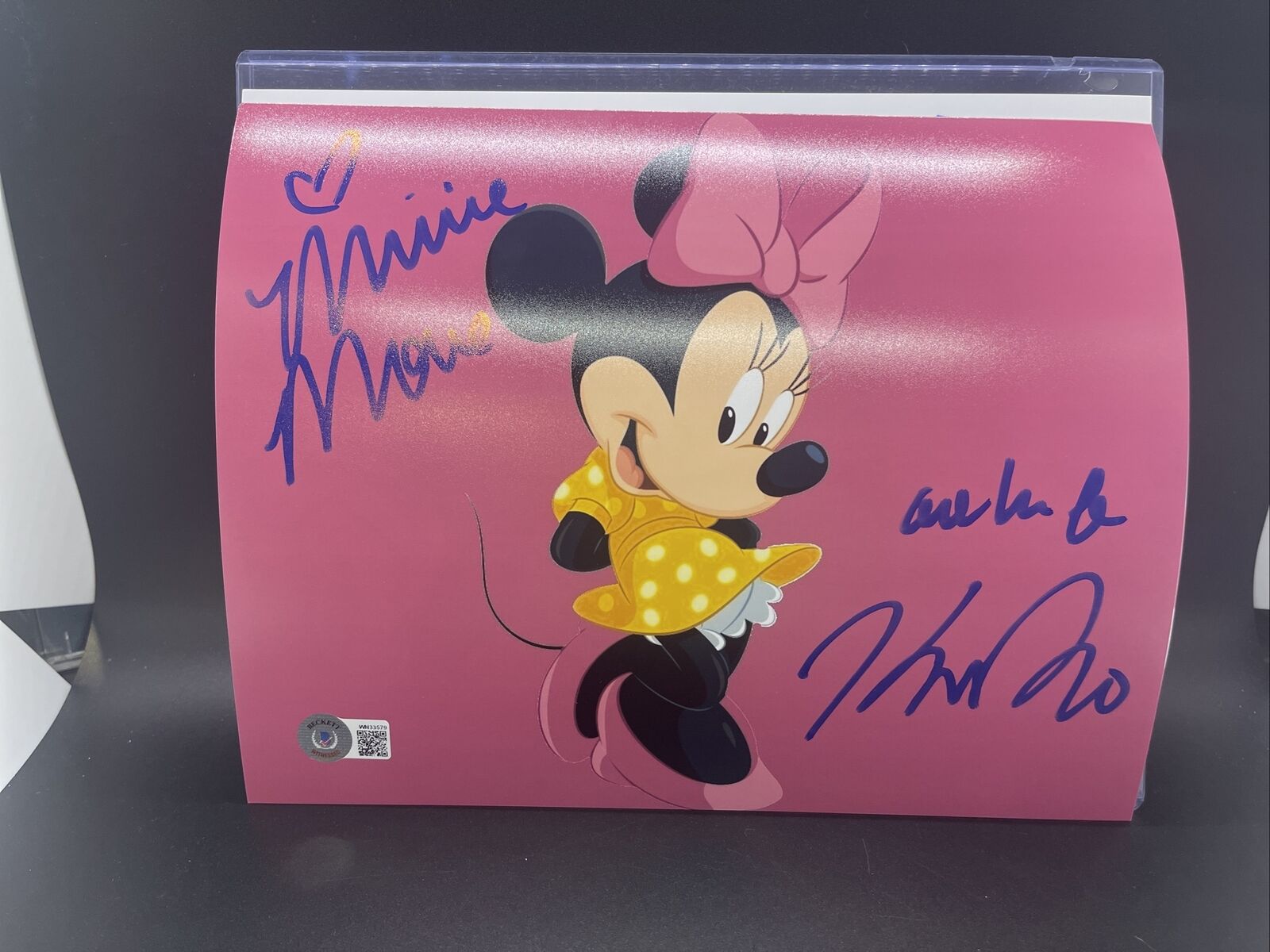 KAITLYN ROBROCK signed 8x10 Photo Poster painting Disney MINNIE MOUSE Beckett Authentication D2