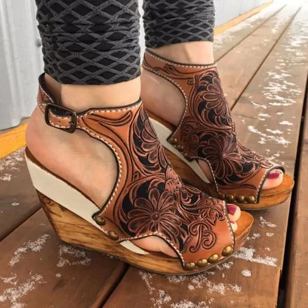 Wedge Print Faux Leather Sandals