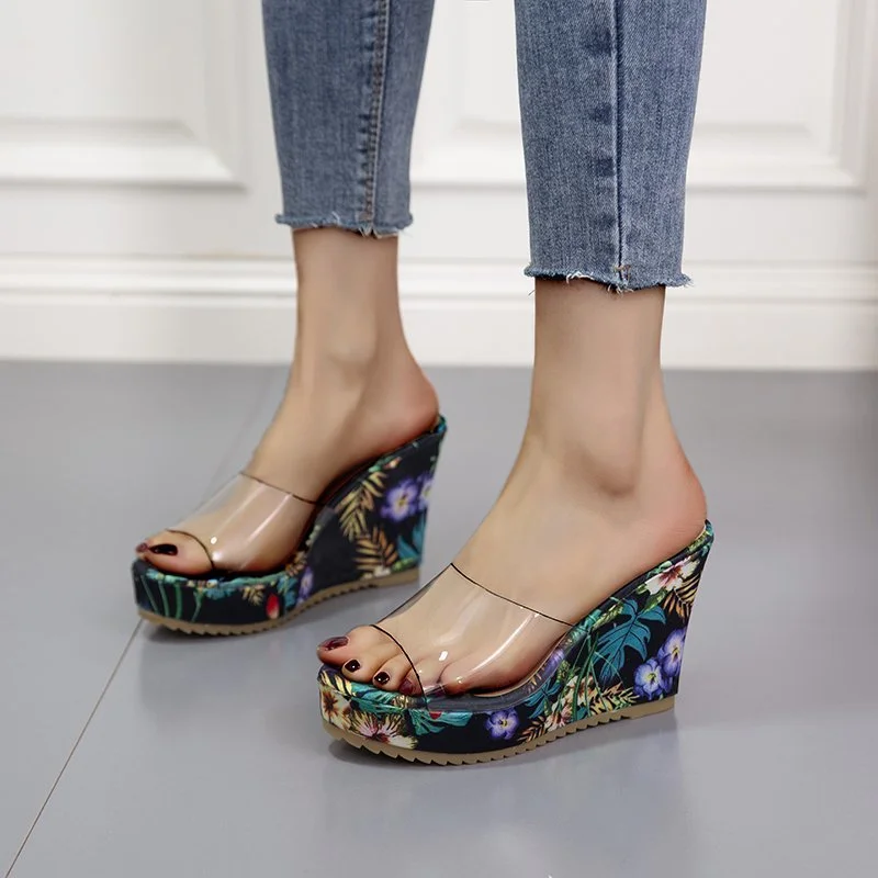 Summer New Shoes Sexy Fashion Transparent Thick Platform Slope with Waterproof Platform Wedge Female Sandals Ladies Slipper