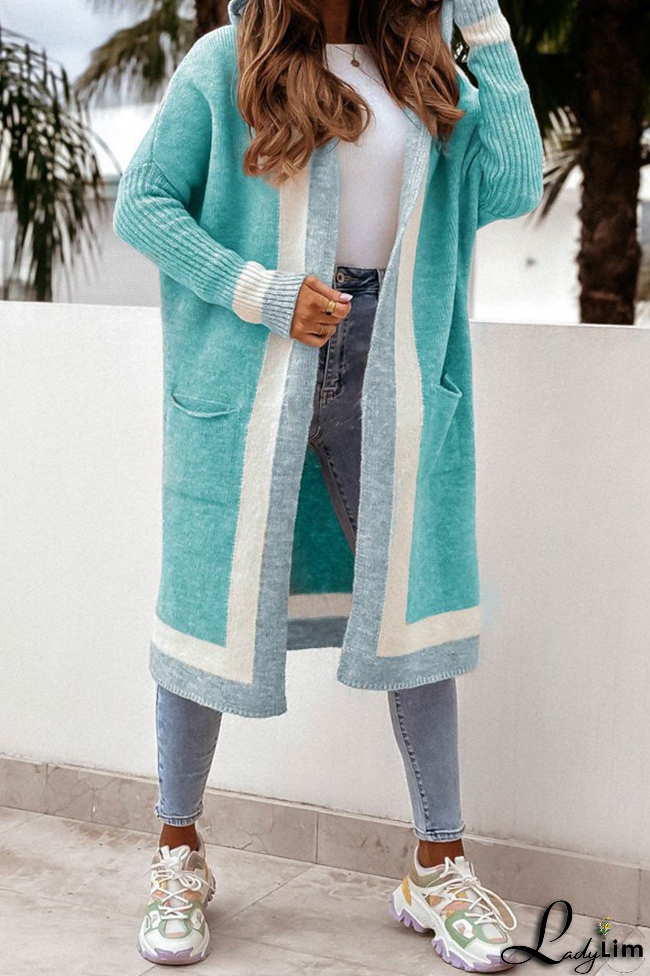 Relaxed and trendy Cardigan