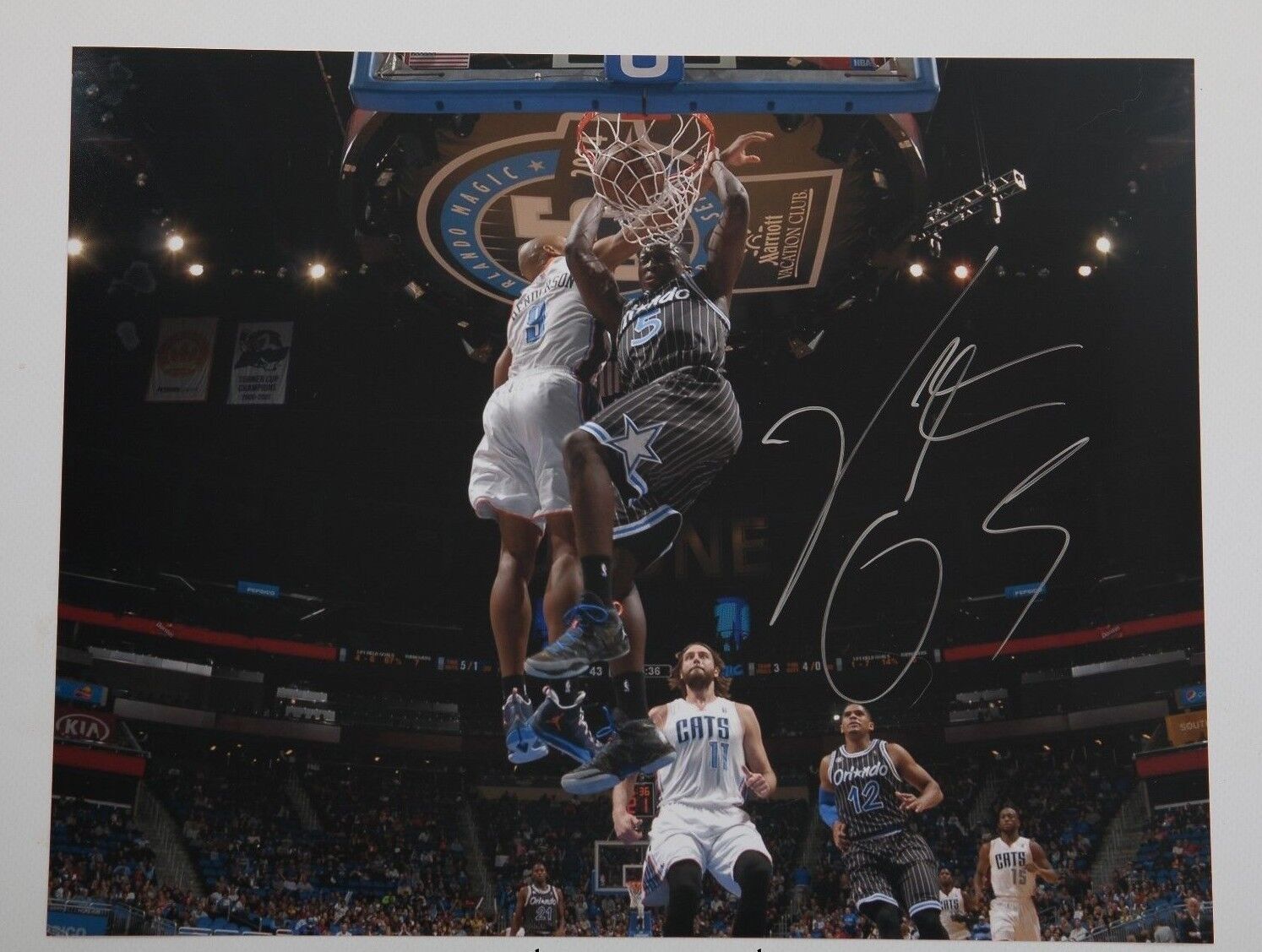 GFA Orlando Magic * VICTOR OLADIPO * Signed 11x14 Photo Poster painting V2 PROOF COA