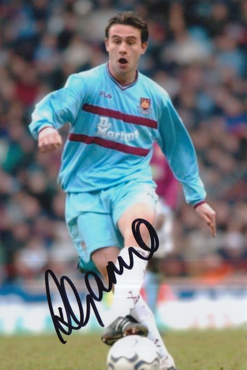 WEST HAM UNITED HAND SIGNED RICHARD GARCIA 6X4 Photo Poster painting 1.