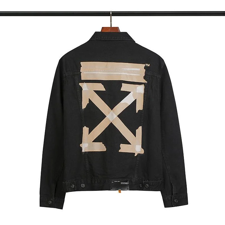 Off White Winter Coat Arrow Cordon Arrow Cowboy Easy Matching Coat