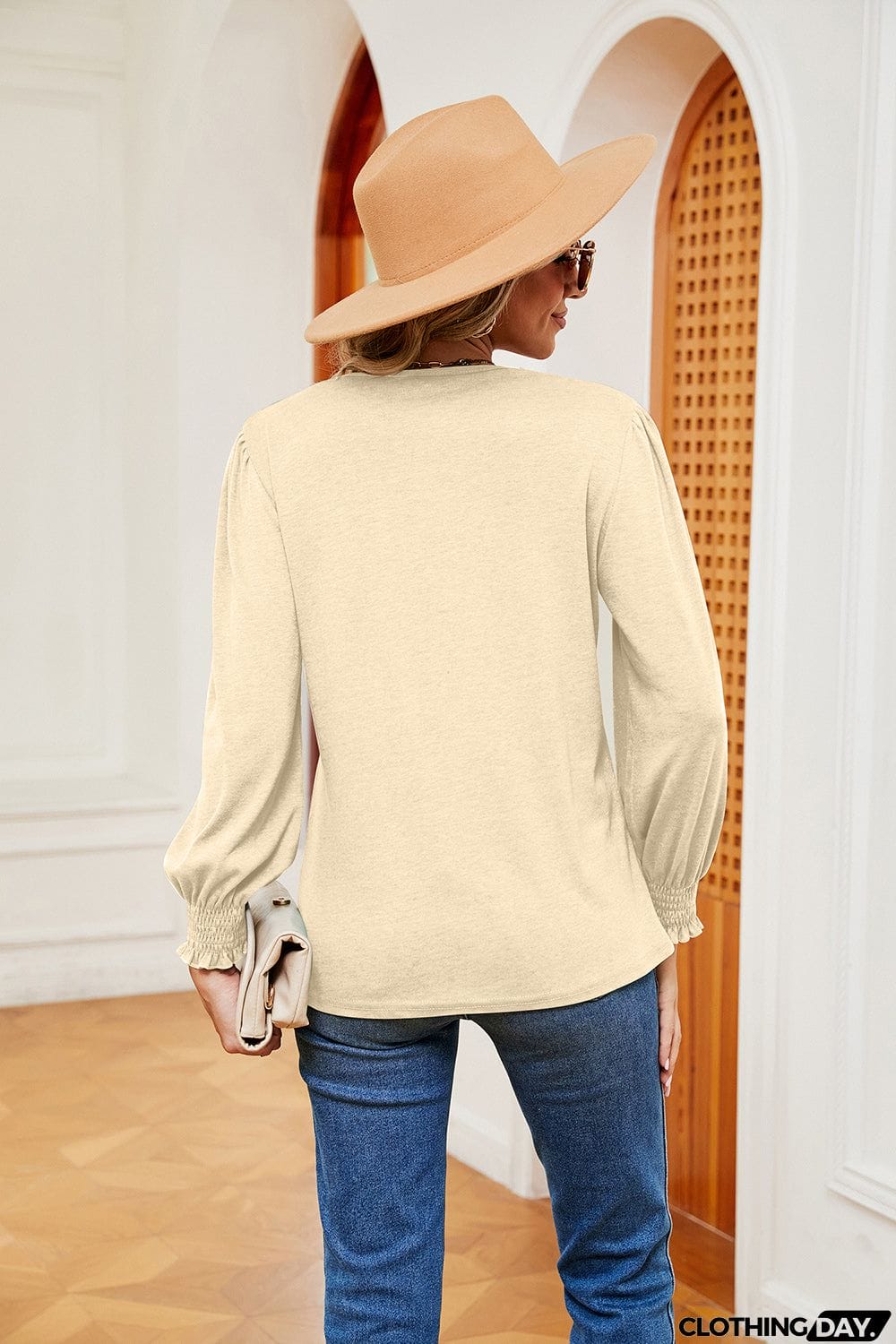 Contrast V-Neck Long Sleeve Top