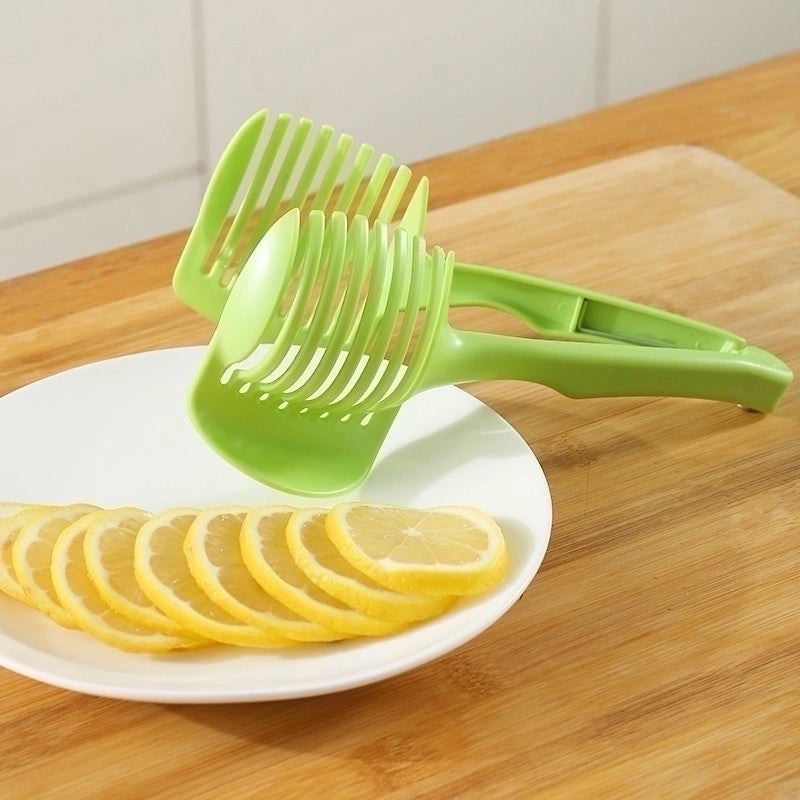 Minimalist Solid Color Plastic Fruit Cutter 1 Piece