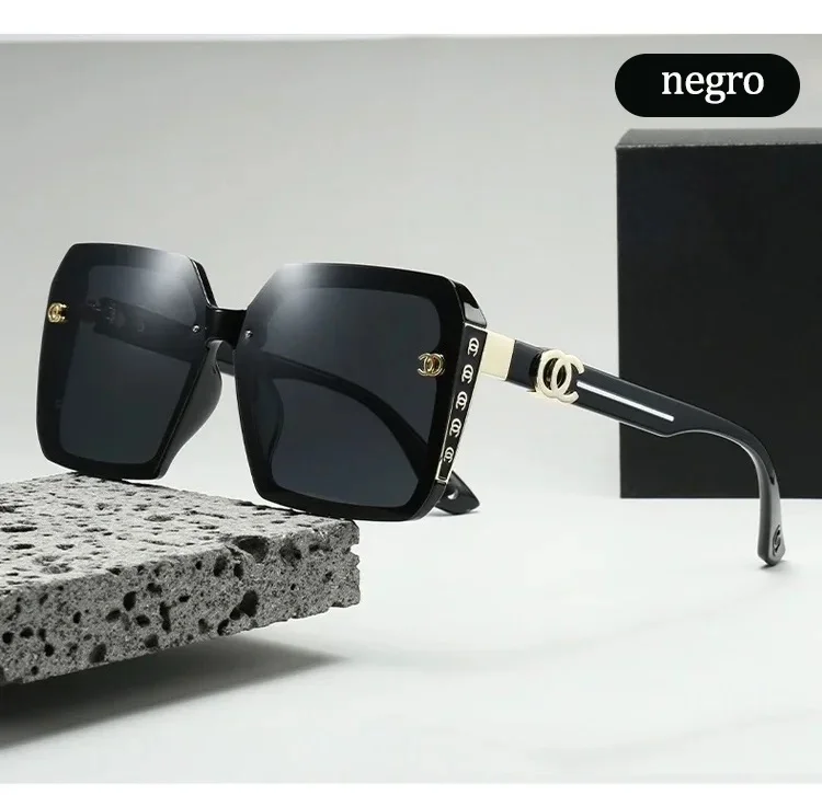 Gafas de sol gradientes de lujo de alta gama para mujer.