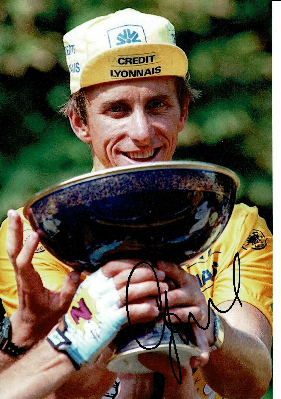 Greg LeMond Signed 12X8 Photo Poster painting TOUR DE FRANCE WINNER AFTAL COA (B)