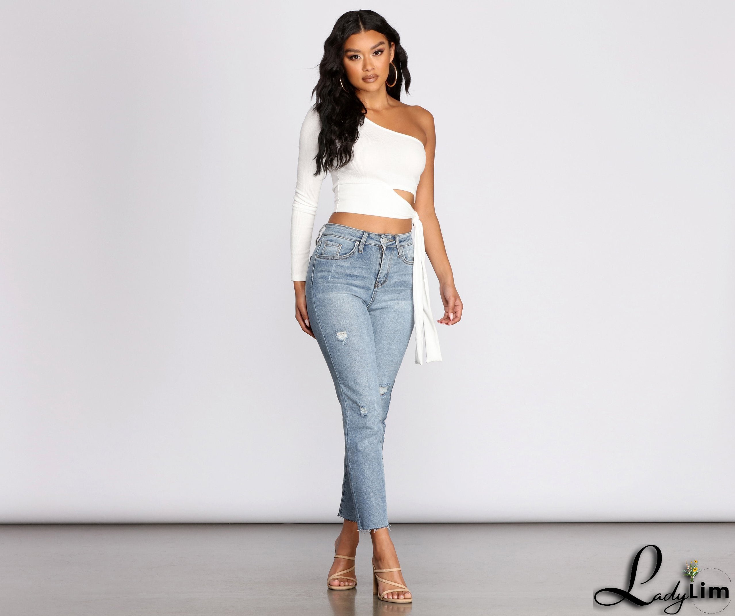 Single Sleeve Ribbed Crop Top