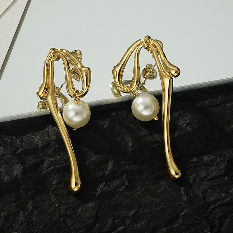 Simple Fashion Pearl Earrings For Women