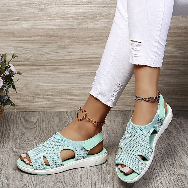 Yyvonne New Women's Shoes Flying Flat Floor Breathable Solid Beach Shoes Lightweight Large Women's Sandals