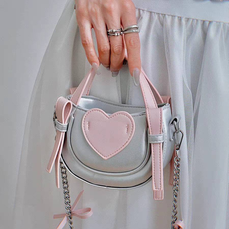 Danccia " Love Heart  "  CROSSBODY BAG