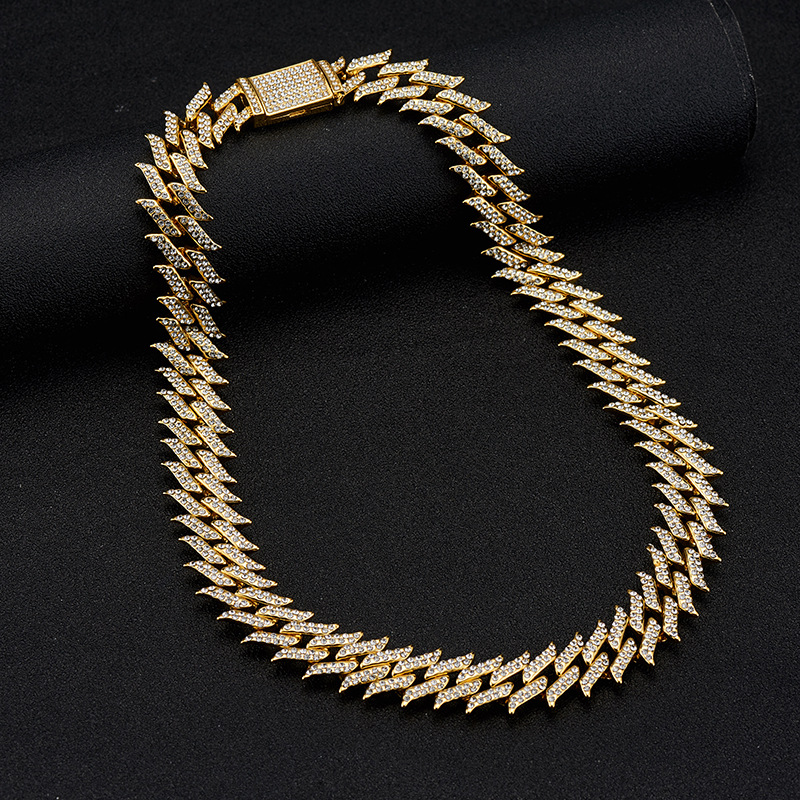 Trendy Thorns 18mm Diamond Cuban Necklace
