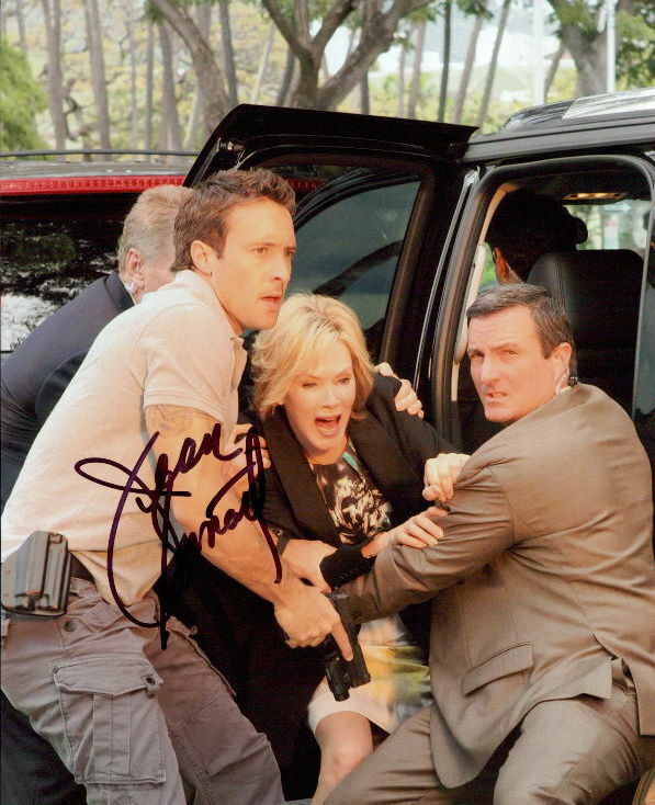 Jean Smart (Hawaii Five-0) signed 8x10 Photo Poster painting in-person