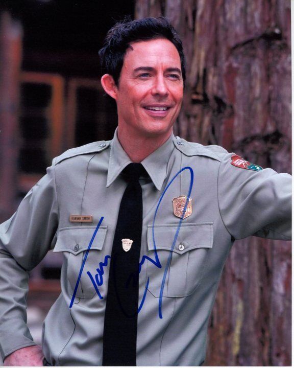 TOM CAVANAGH Signed Autographed YOGI BEAR RANGER SMITH Photo Poster painting