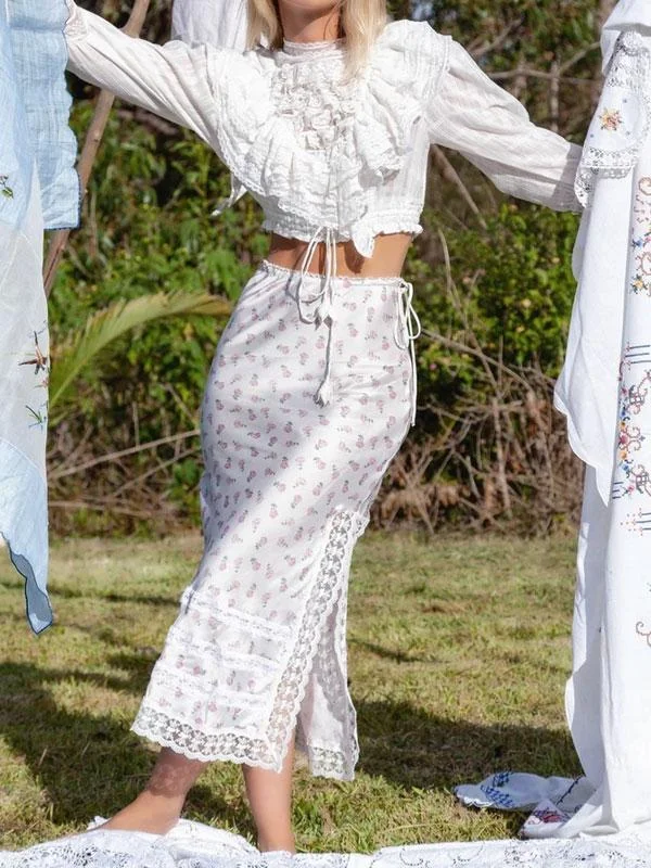 Satin lace skirt