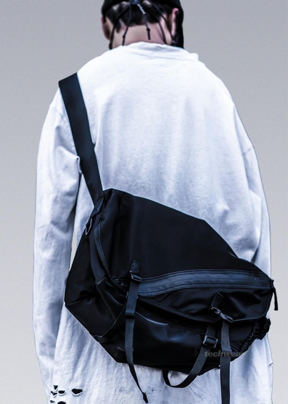 Heavy Industry Subculture Messenger Bags | Affordable Techwear