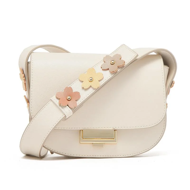 Daisy leather strap saddle bag #1005