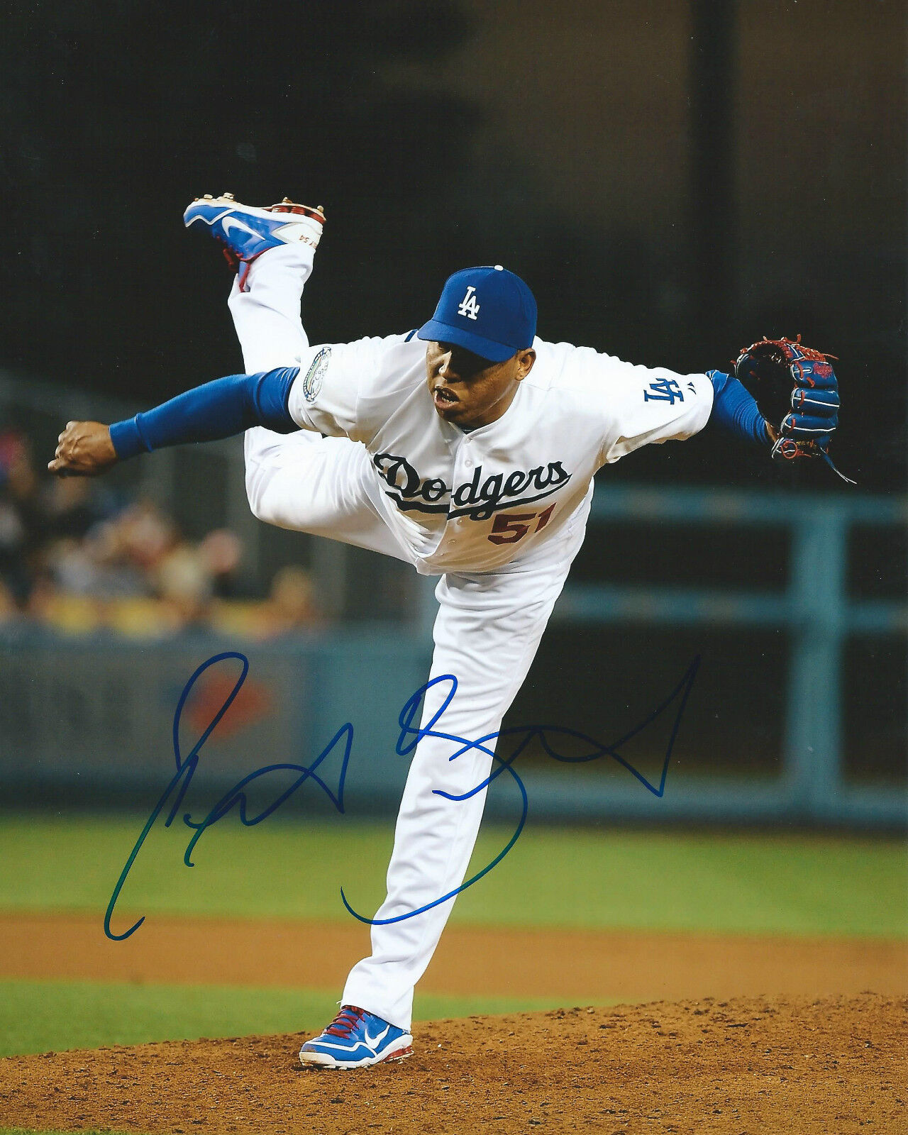 **GFA Los Angeles Dodgers *RONALD BELISARIO* Signed 8x10 Photo Poster painting R2 COA**