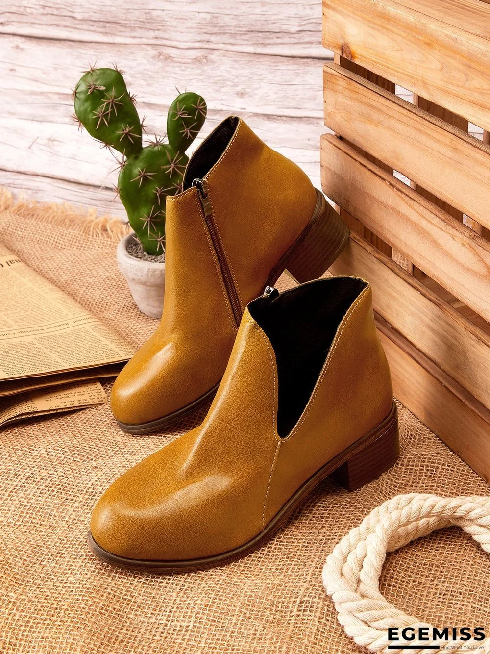 Retro Distressed Polished Color Zipper Thick Heel Pointed Ankle Boots | EGEMISS