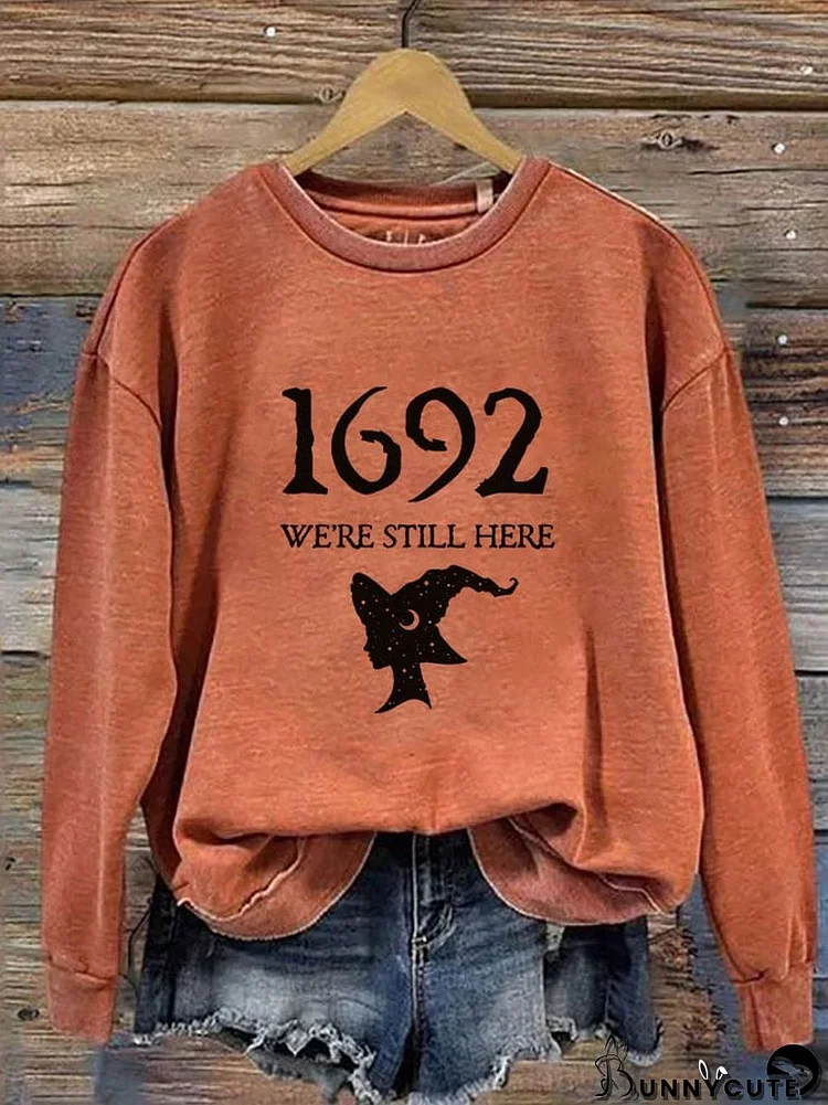 Women's Salem Massachusetts Happy Halloween Printed Round Neck Long Sleeve Sweatshirt