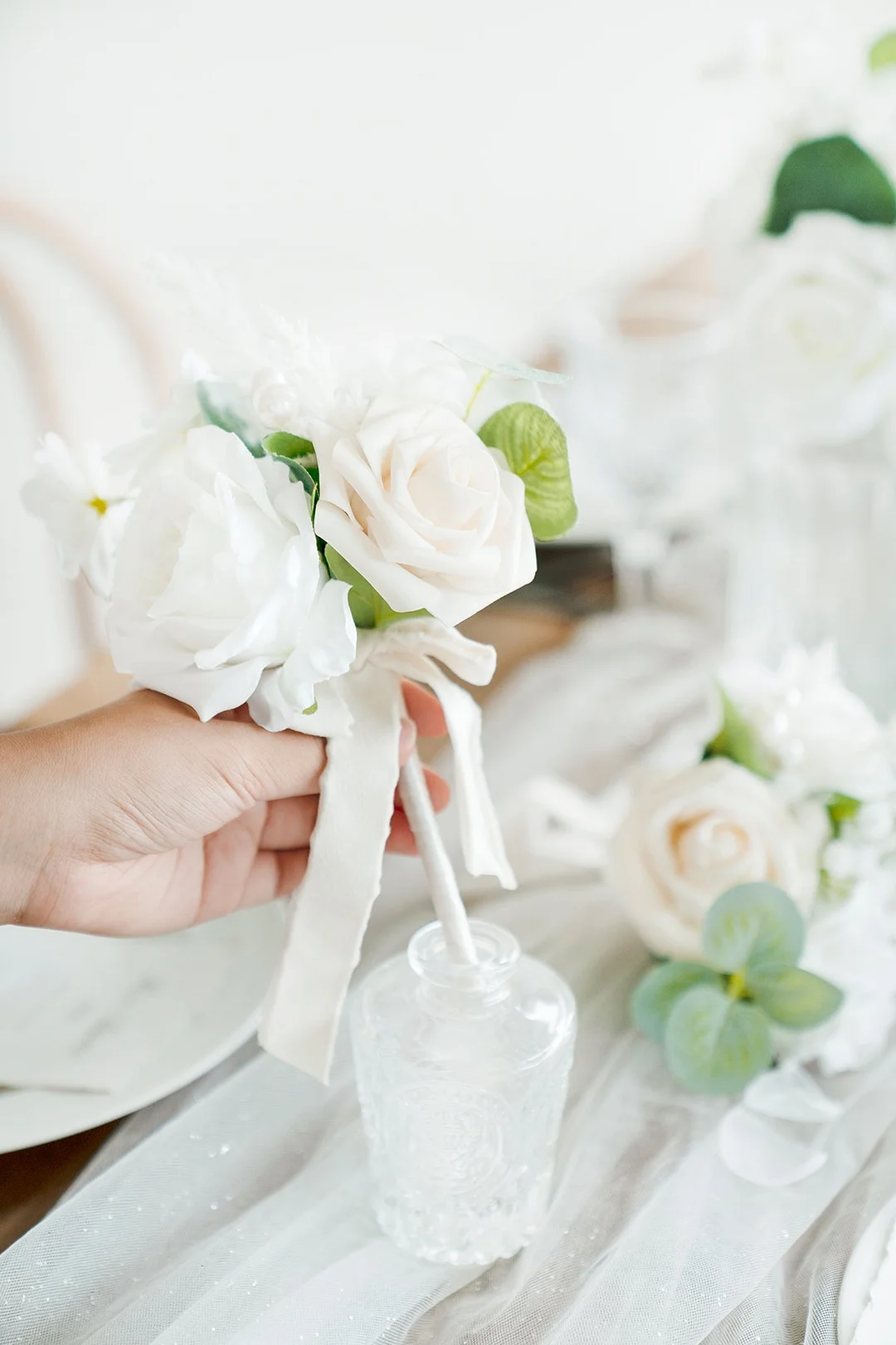 Mini Bouquet Centerpiece Set in White & Sage
